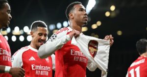 Siêu máy tính dự đoán tân vương NHA mùa giải 2025-26